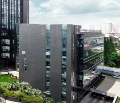 南京青橙可信科手机APP定制与后台管理系统搭建方案对比分析